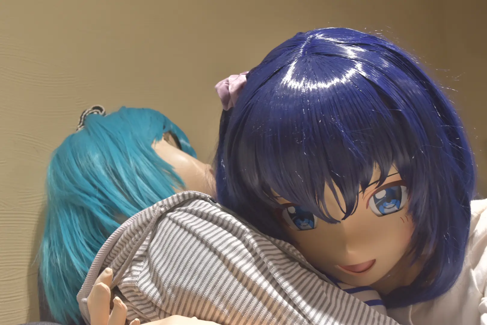 Osumi Akariとみずよっしーさんの水吉唯さん。芋栽培kigさん( https://d.kg-misskey.net/@komewokue )撮影。2025/08/30 着ぐるみすきー!オフにて。